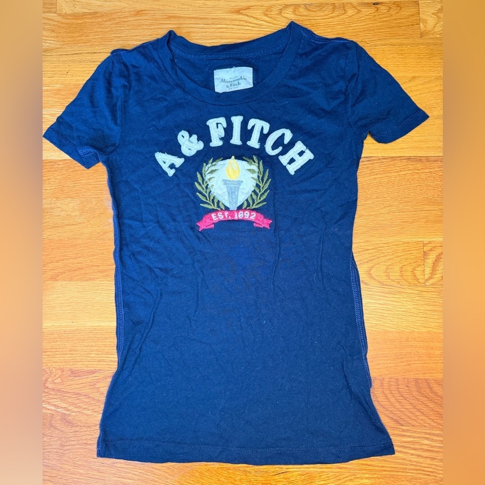 Abercrombie & Fitch Navy Y2K Logo Baby Tee Size Small